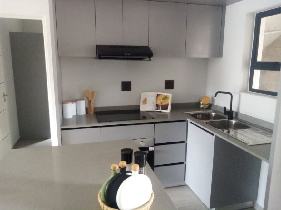 2 Bedroom Property for Sale in Table View Western Cape